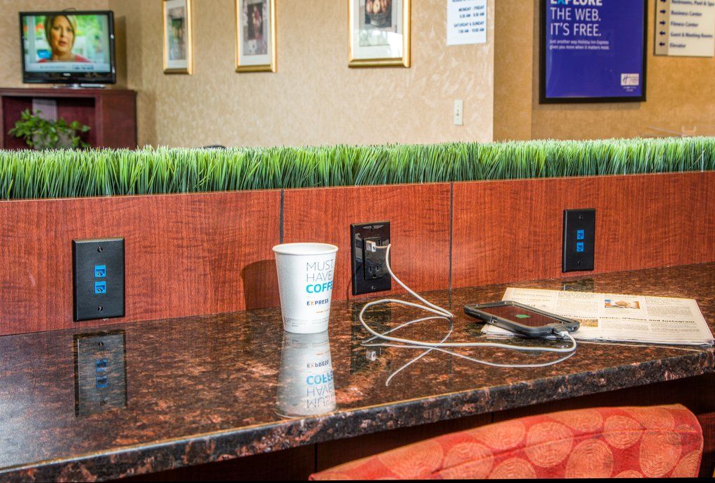 Holiday Inn Express Hotel & Suites Richland Buitenkant foto